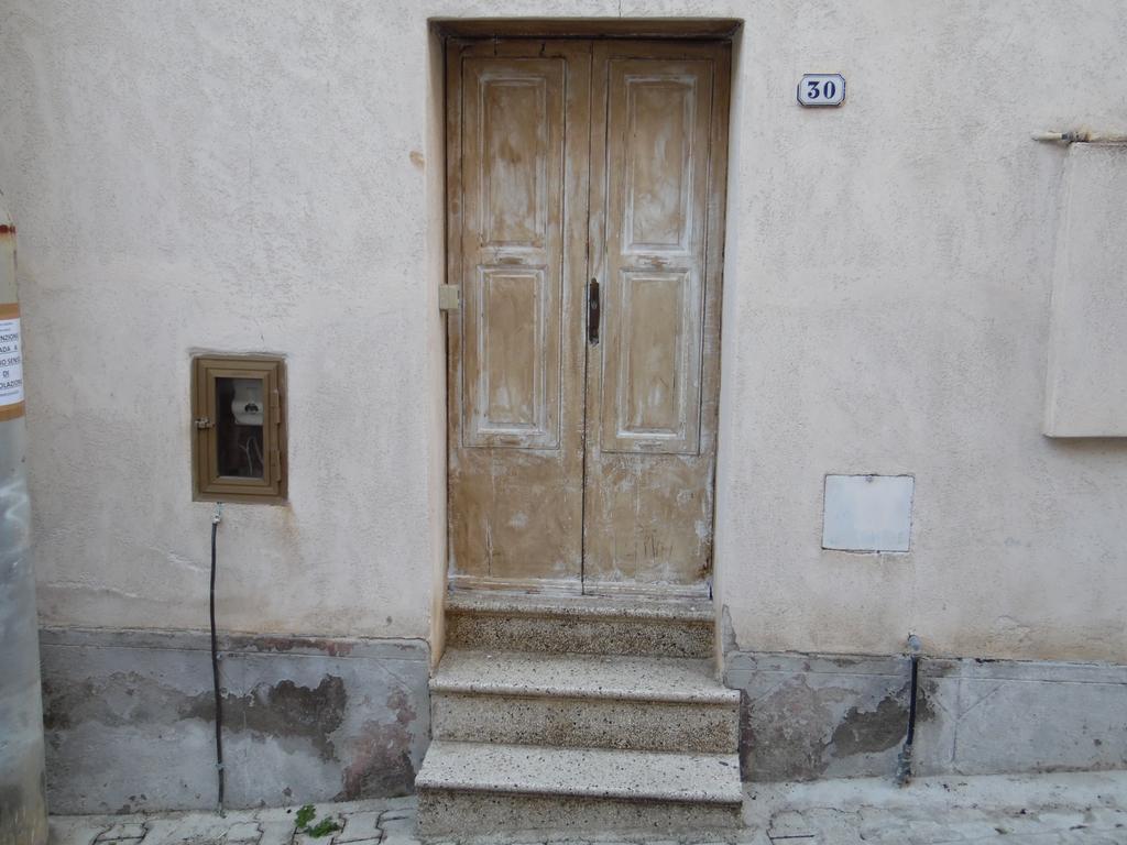 Siciliana Appartement Caronia Buitenkant foto