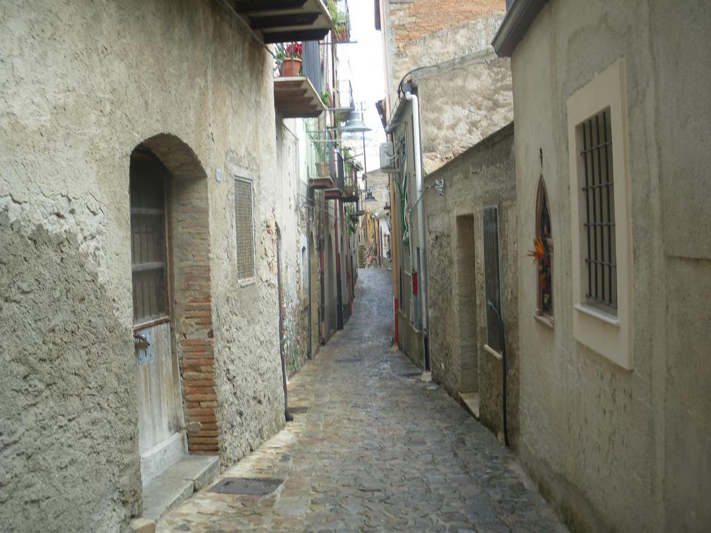 Siciliana Appartement Caronia Buitenkant foto