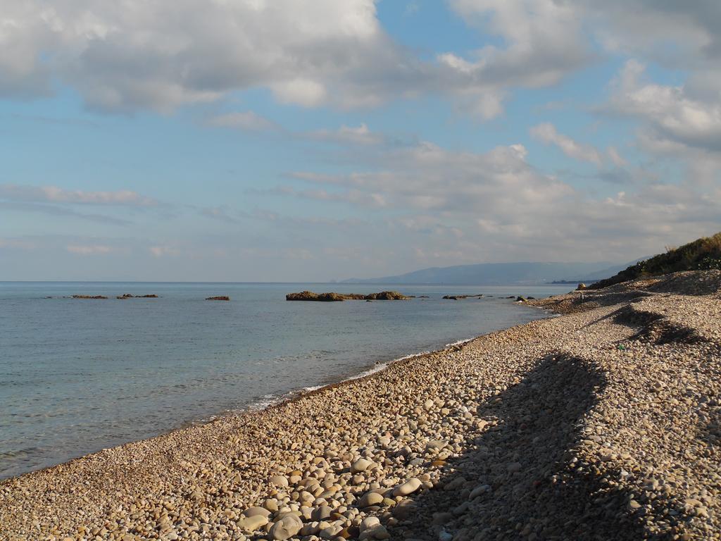 Siciliana Appartement Caronia Buitenkant foto